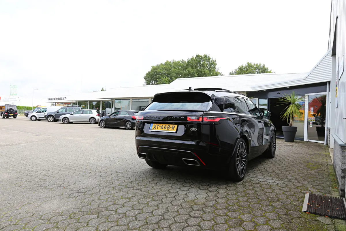 3.0 V6 300PK AWD R-Dynamic HSE*BTW*NL-Auto*Perfect LR Onderh.*Luchtvering/Black Pack/Pano/ACC/Massage/Meridian/HUD/DAB/LED/Apple Carplay-Android/Camera/Memorie/Keyless/Dodehoek/Rijstrook/Par