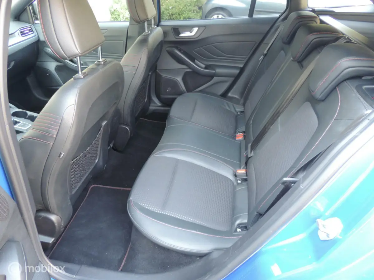 1.5 EcoBoost ST Line Business, AUTOMAAT,18inch