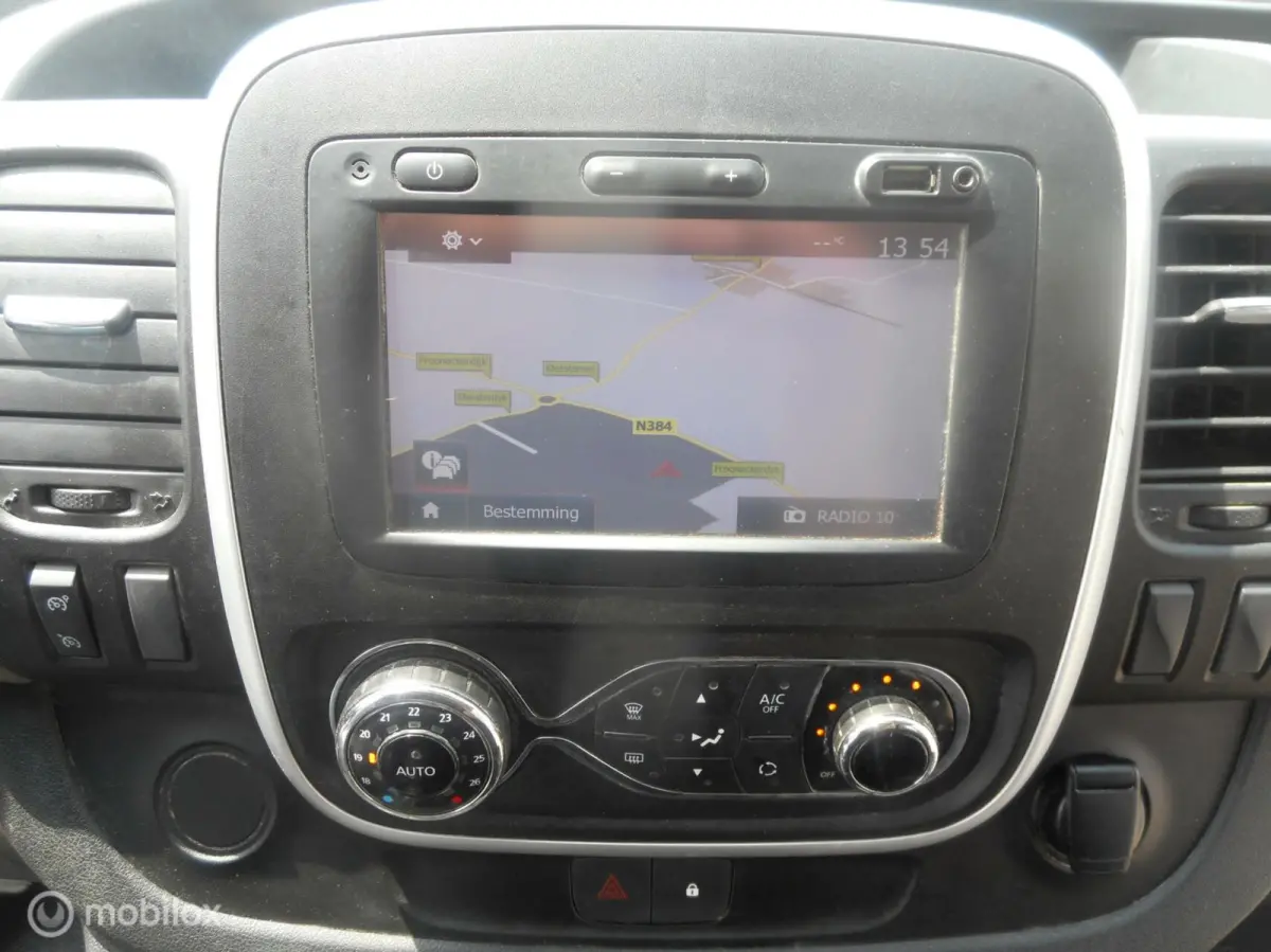 bestel 1.6 dCi T29 L2H1 DC/CLIMATECONTROL/CRUISECONTROL/NAVIGATIE