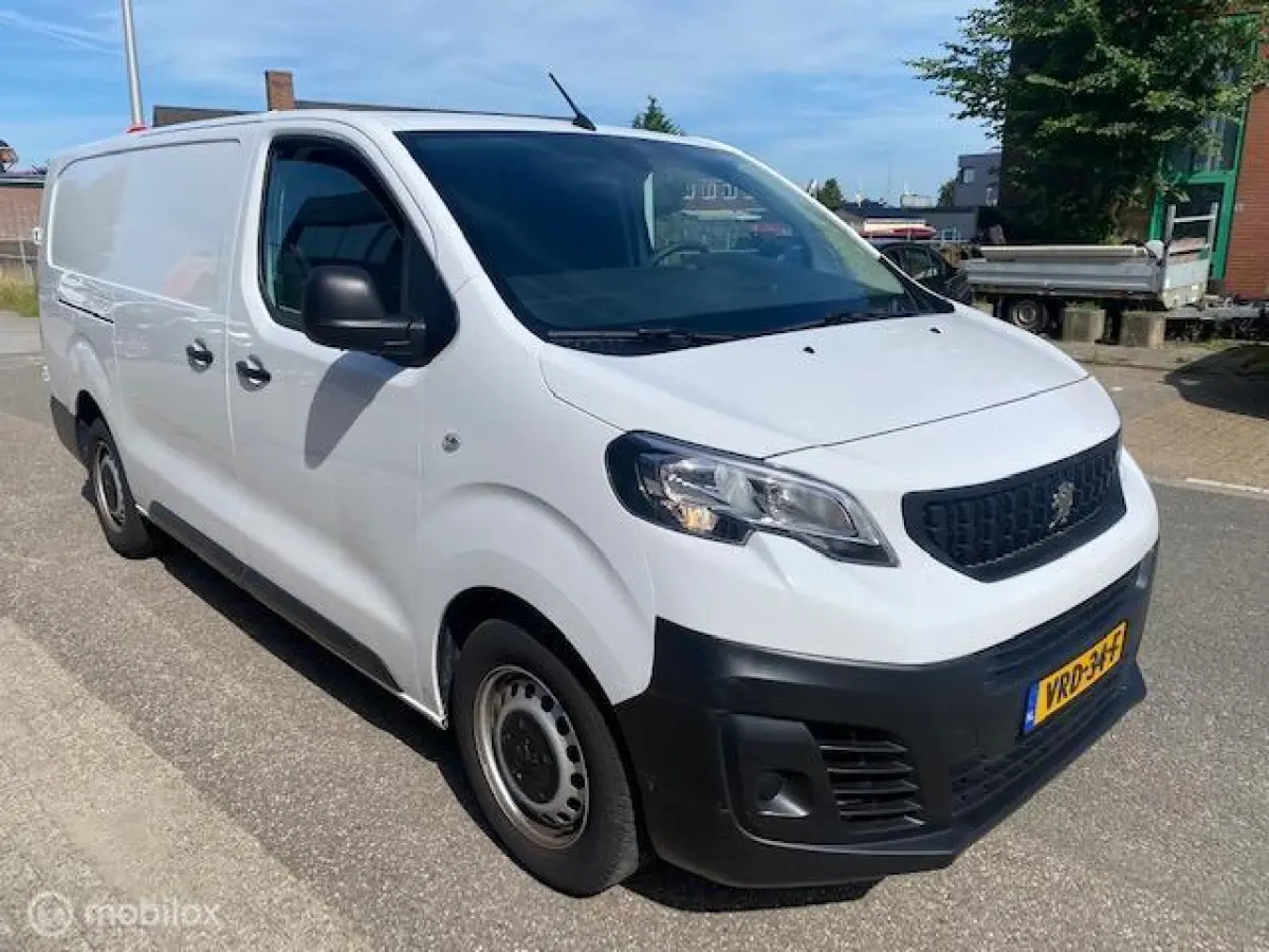 Bestel 1.5 BlueHDI L3 Long Airco , Cruise controle , Bleutooth Carkit , Trekhaak , 2 achter deuren , Rechter schuifdeur ,
