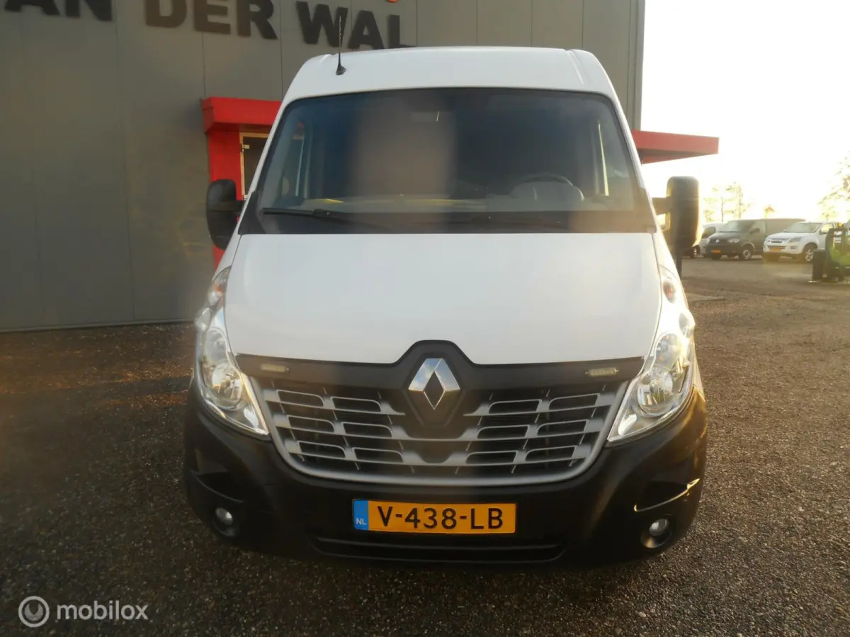 bestel T35 2.3 dCi L2H2/CLIMATECONTROL/CRUISECONTROL/NAVIGATIE