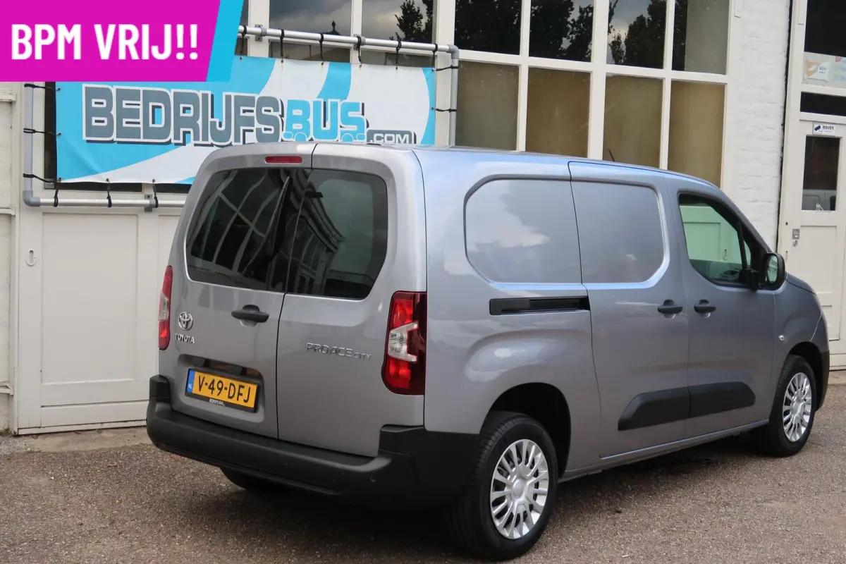 L2 |DIRECT LEVERBAAR + BPM VRIJ | 3-Zitter | Toyota GARANTIE|Carplay 1.5 D-4D Live Long