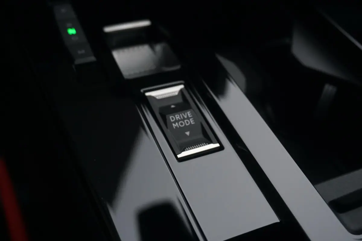 1.2 Turbo GS 360° Camera | Navi | Carplay