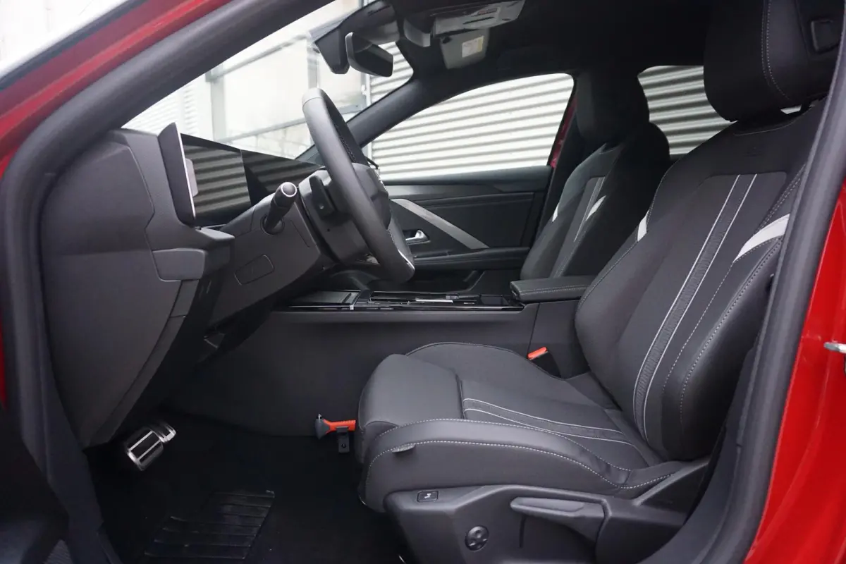 1.2 Turbo GS 360° Camera | Navi | Carplay