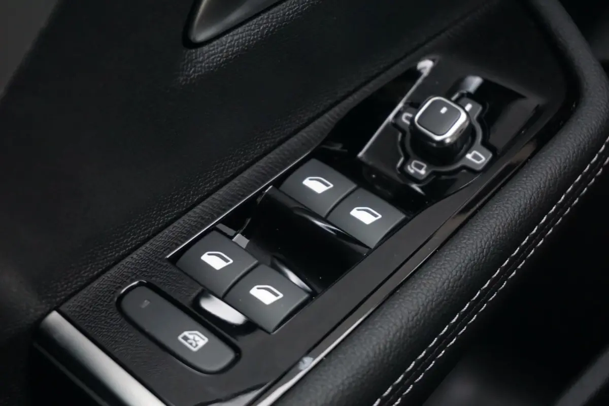 1.2 Turbo GS 360° Camera | Navi | Carplay