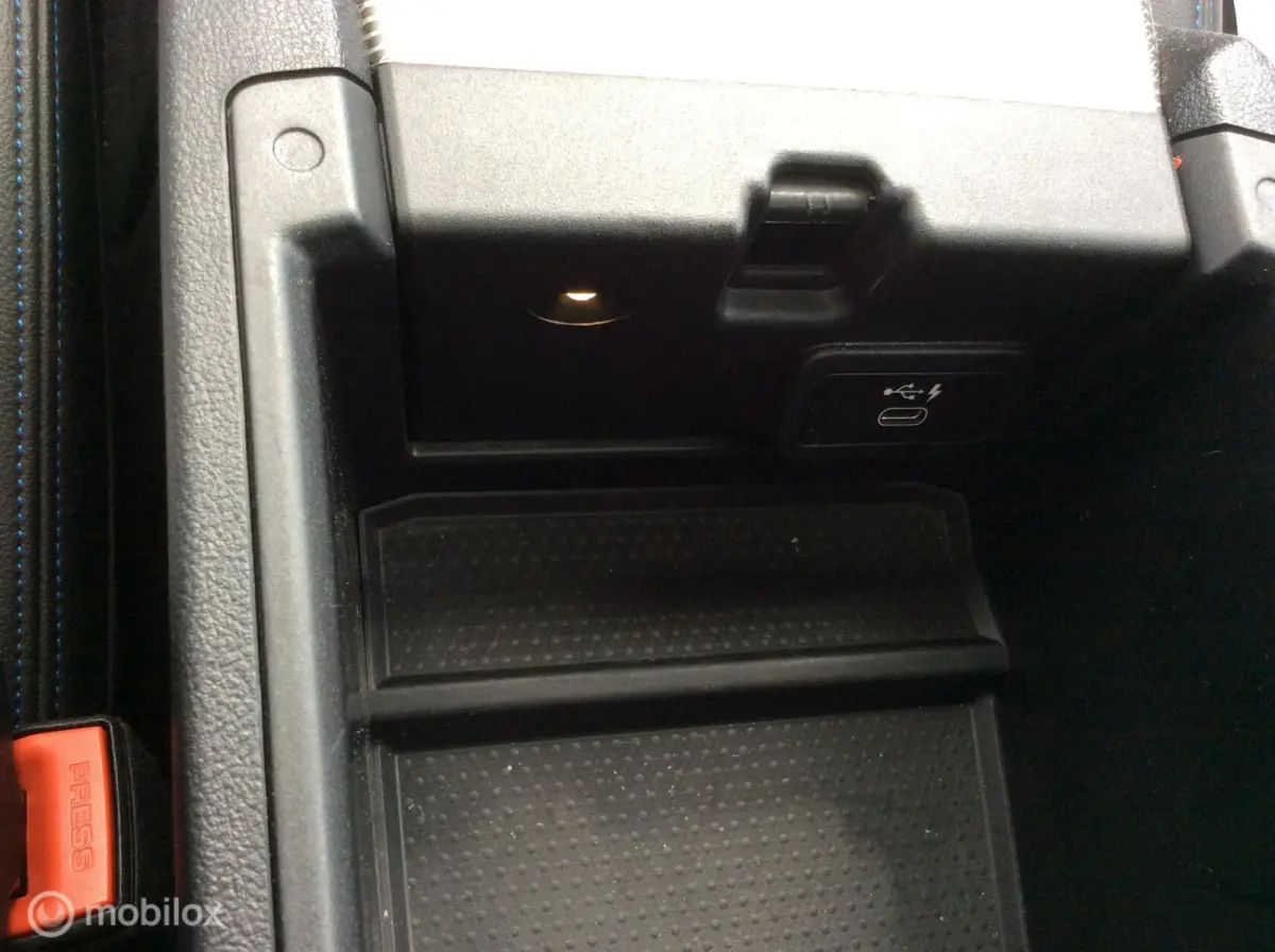 320i High Executive M-Pakket Panorama dak
