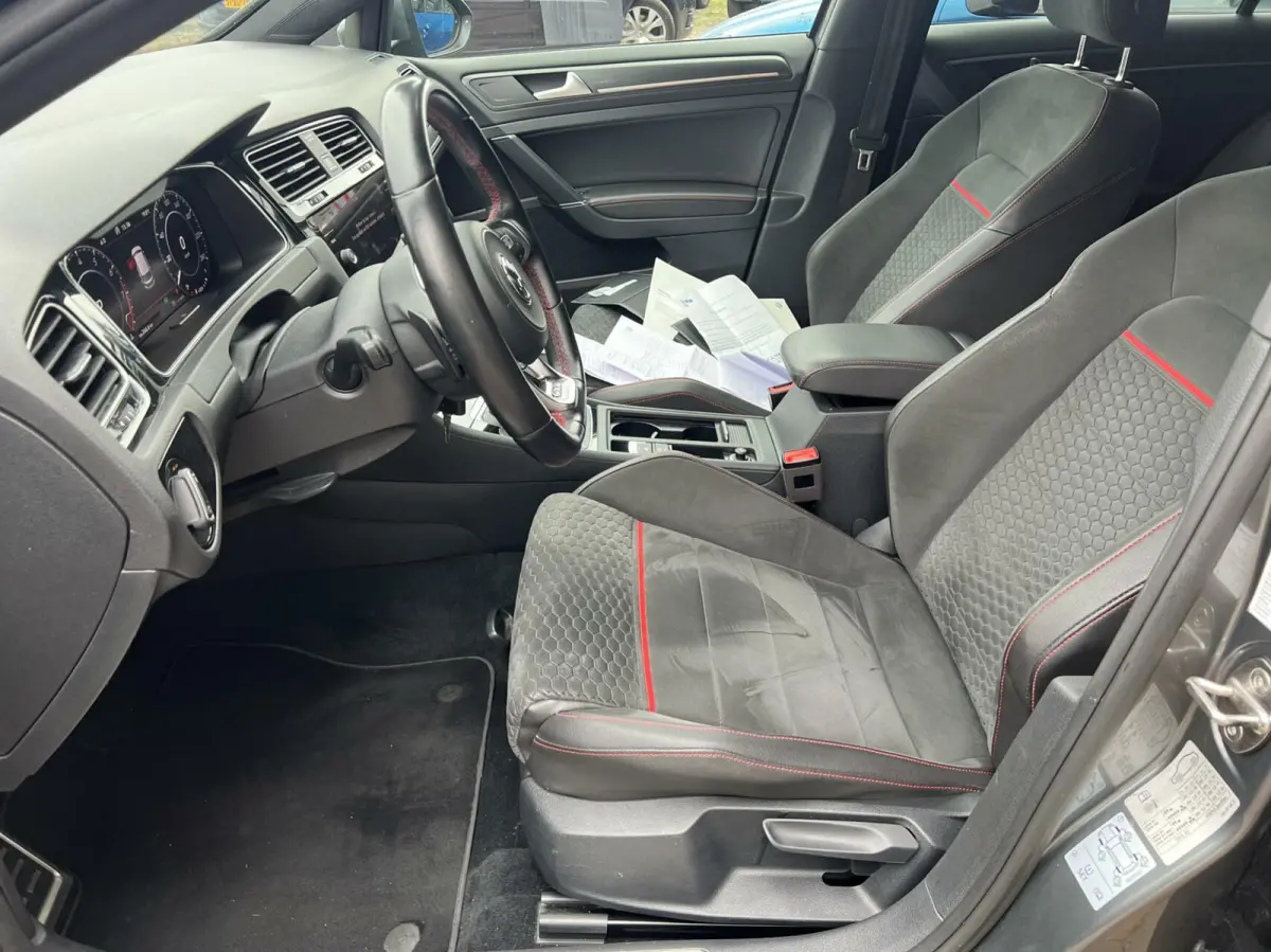 2.0 TSI GTI Performance Virtual alarm!