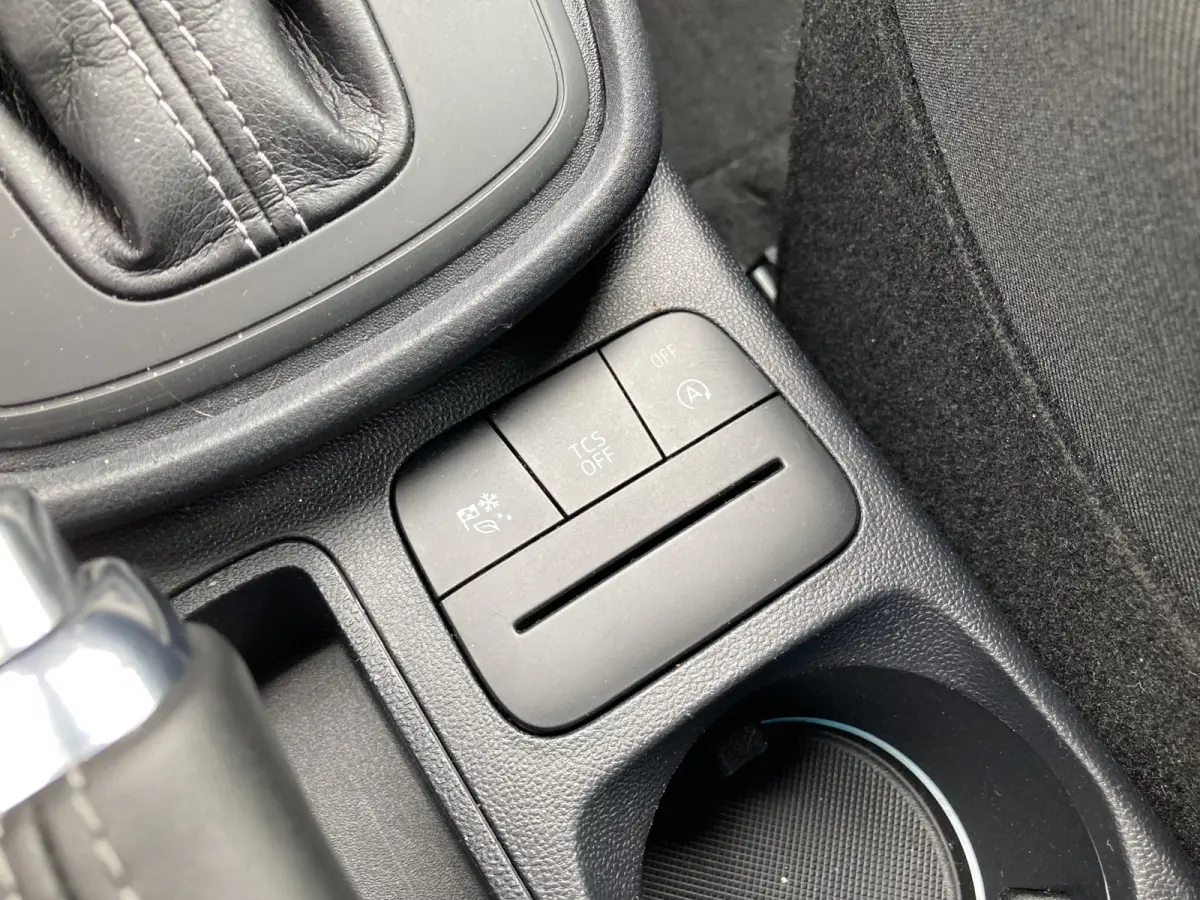 1.0 EcoBoost Titanium 125pk/92kW Automaat | Navigatie | Carplay/Auto | Cruise | Lane Keeping | Verkeersbordherkenning | Full LED | etc. etc. DEMO