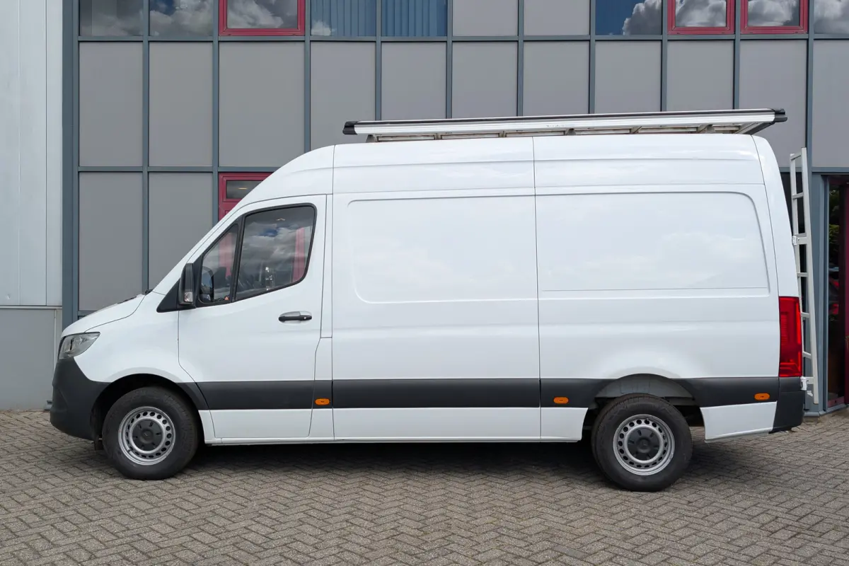 316 2.2 CDI L2H2 3500KG Chassis 3-Zits