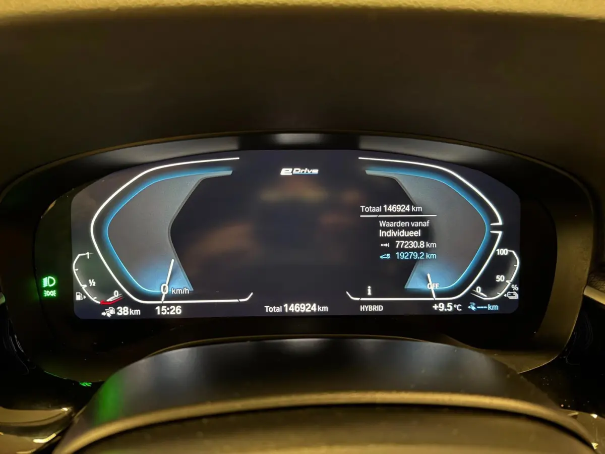 530e M-SPORT 20'' SOH-TEST/PANO/NAVI/CAM/DAB/CARPLAY/ECC/PDC/CRUISE///