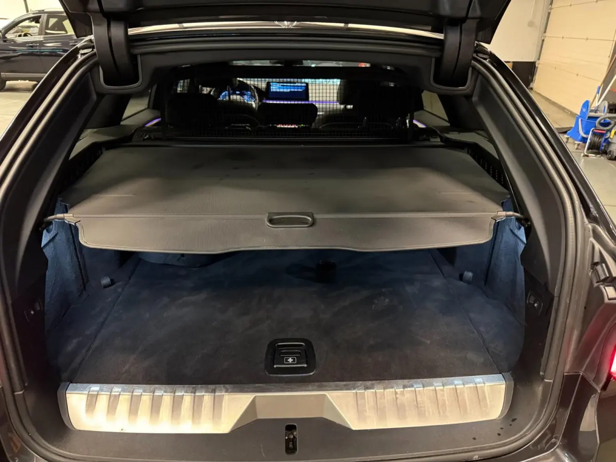 530e M-SPORT 20'' SOH-TEST/PANO/NAVI/CAM/DAB/CARPLAY/ECC/PDC/CRUISE///