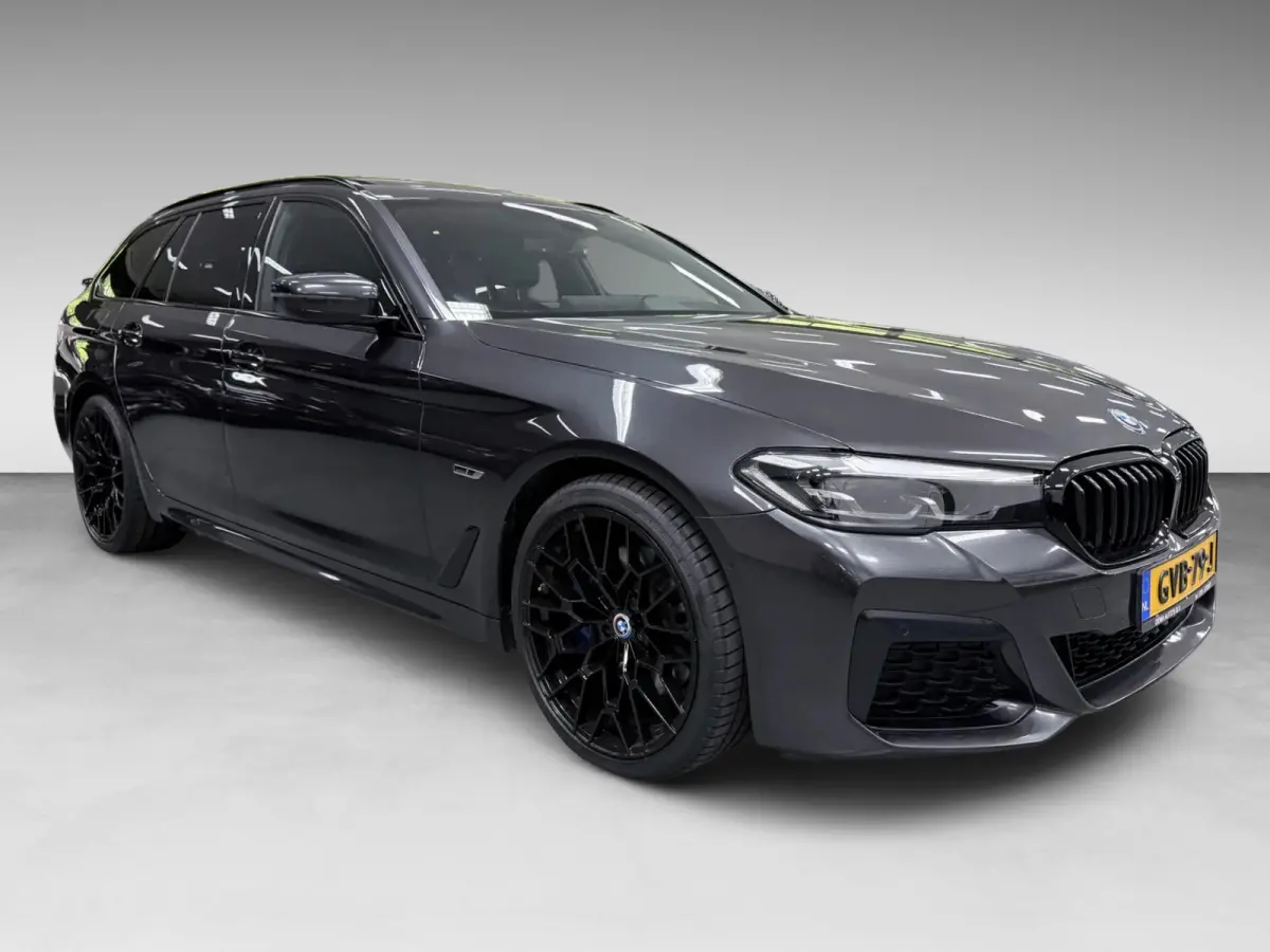 530e M-SPORT 20'' SOH-TEST/PANO/NAVI/CAM/DAB/CARPLAY/ECC/PDC/CRUISE///