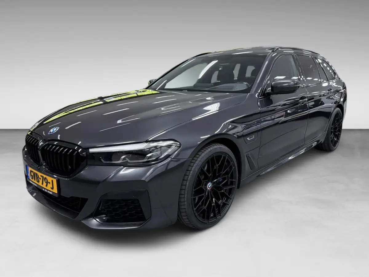 530e M-SPORT 20'' SOH-TEST/PANO/NAVI/CAM/DAB/CARPLAY/ECC/PDC/CRUISE///