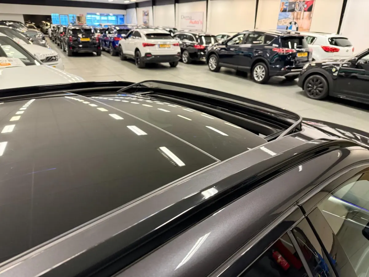 530e M-SPORT 20'' SOH-TEST/PANO/NAVI/CAM/DAB/CARPLAY/ECC/PDC/CRUISE///