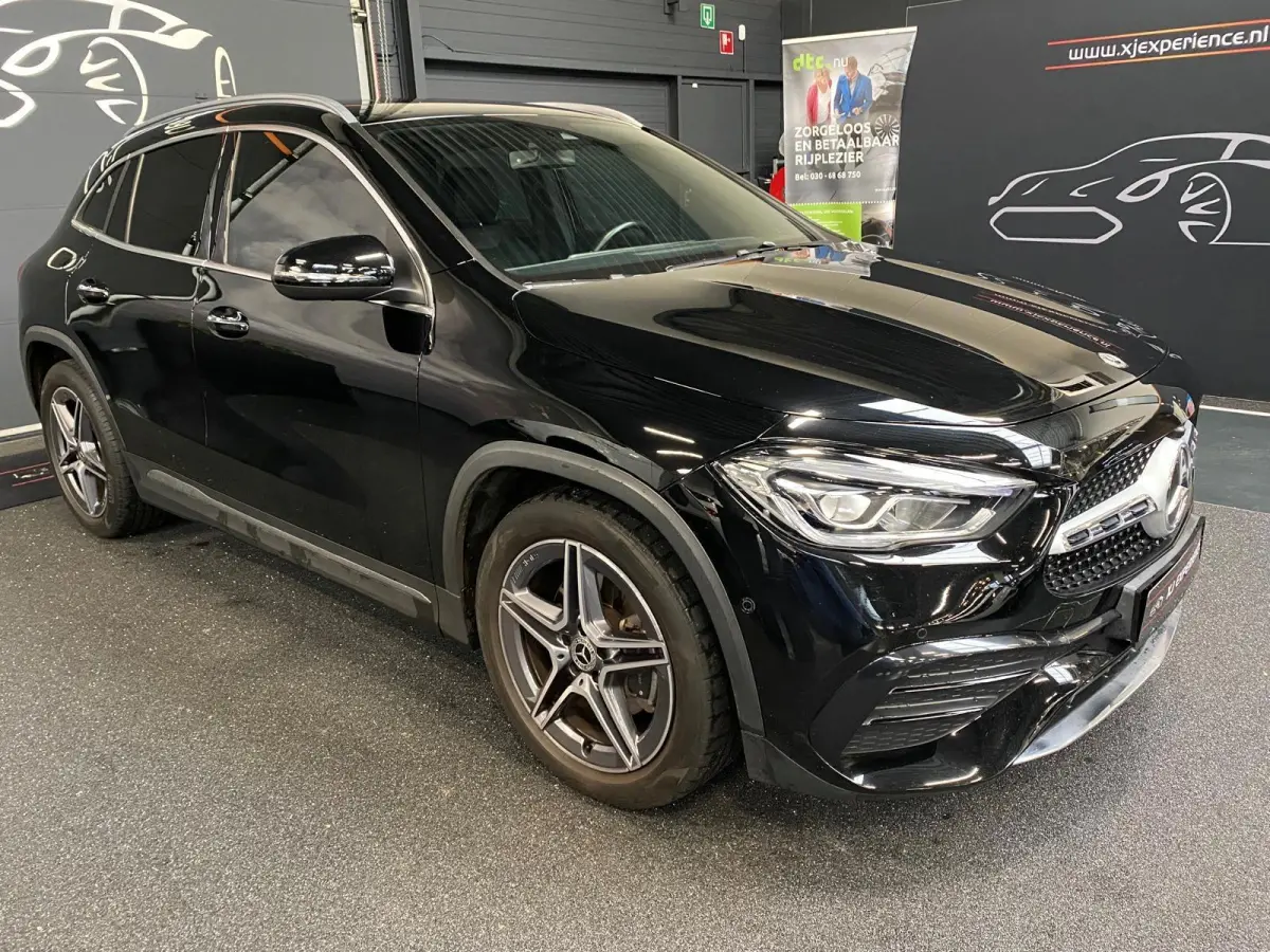 200 AMG Line NAVI 163 PK WIDESCREEN