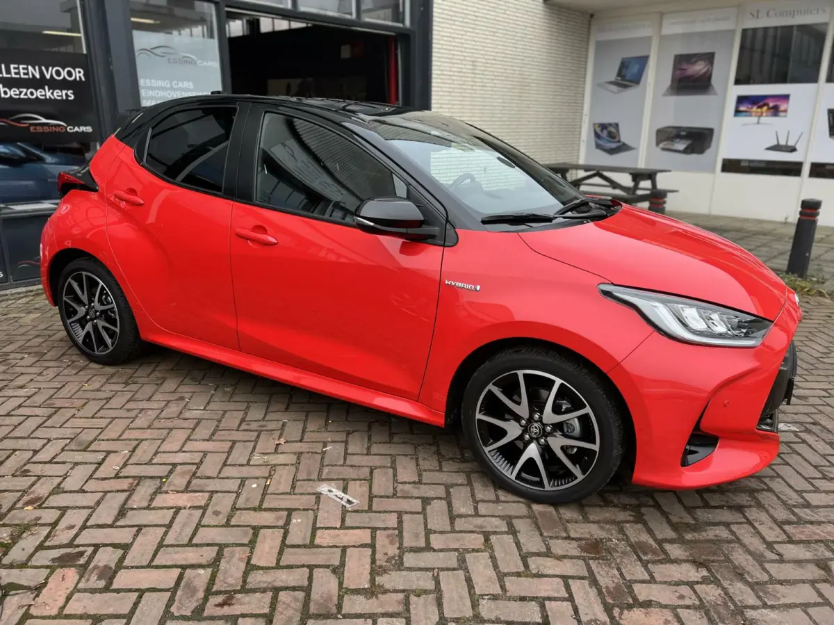 1.5 Hybrid Executive