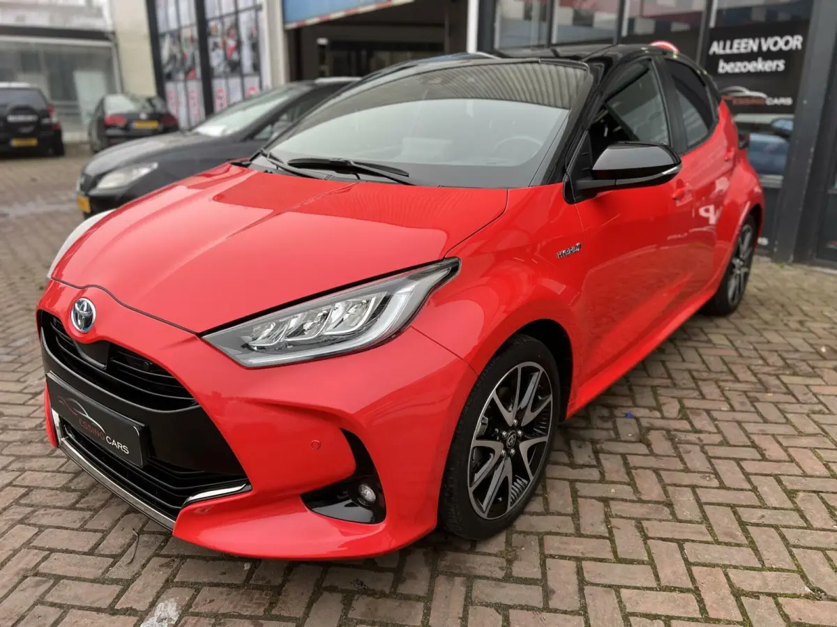 1.5 Hybrid Executive