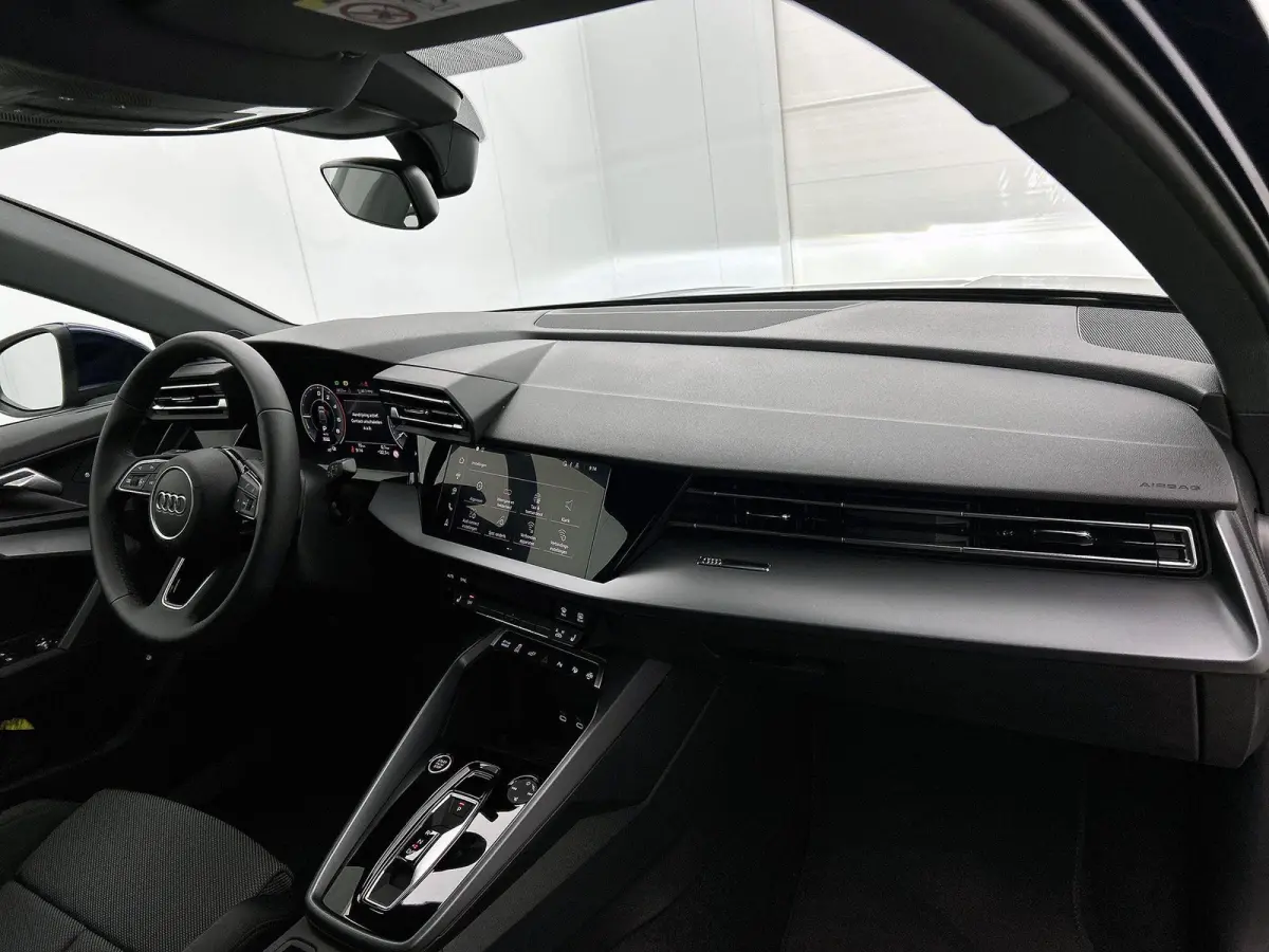 40 TFSI e Advanced edition 204 PK | Automaat | Navigatie | Audi Drive Select | Ambiant Licht Pakket | LED Koplampen | Velgen 17'' | Apple Carplay/Android Auto | Stoelverwarming | Elektrische