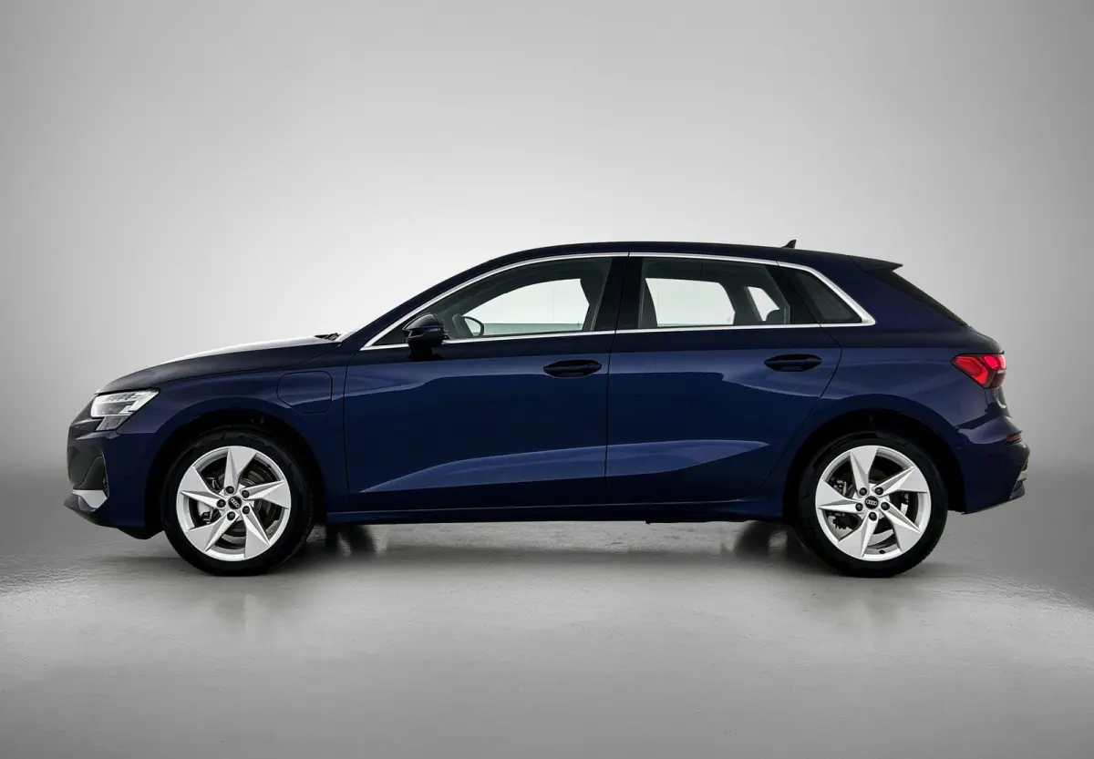 40 TFSI e Advanced edition 204 PK | Automaat | Navigatie | Audi Drive Select | Ambiant Licht Pakket | LED Koplampen | Velgen 17'' | Apple Carplay/Android Auto | Stoelverwarming | Elektrische