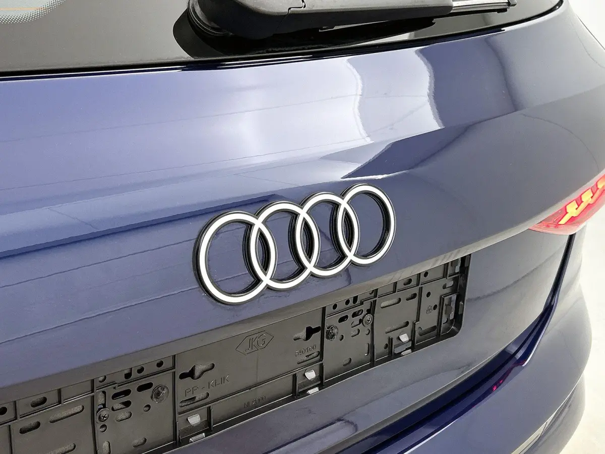 40 TFSI e Advanced edition 204 PK | Automaat | Navigatie | Audi Drive Select | Ambiant Licht Pakket | LED Koplampen | Velgen 17'' | Apple Carplay/Android Auto | Stoelverwarming | Elektrische
