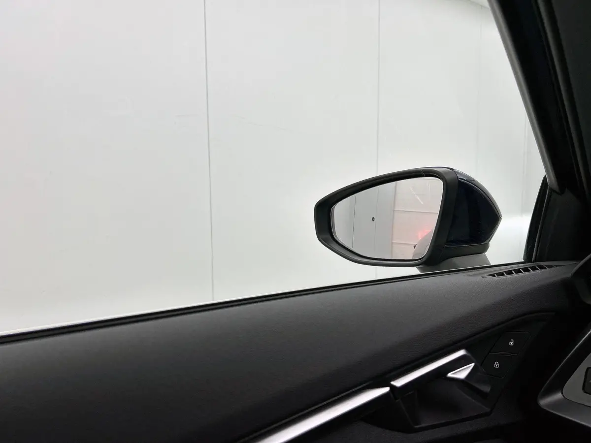 40 TFSI e Advanced edition 204 PK | Automaat | Navigatie | Audi Drive Select | Ambiant Licht Pakket | LED Koplampen | Velgen 17'' | Apple Carplay/Android Auto | Stoelverwarming | Elektrische