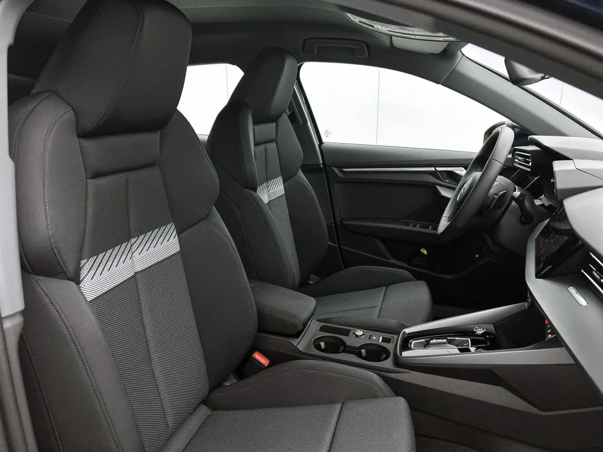 40 TFSI e Advanced edition 204 PK | Automaat | Navigatie | Audi Drive Select | Ambiant Licht Pakket | LED Koplampen | Velgen 17'' | Apple Carplay/Android Auto | Stoelverwarming | Elektrische