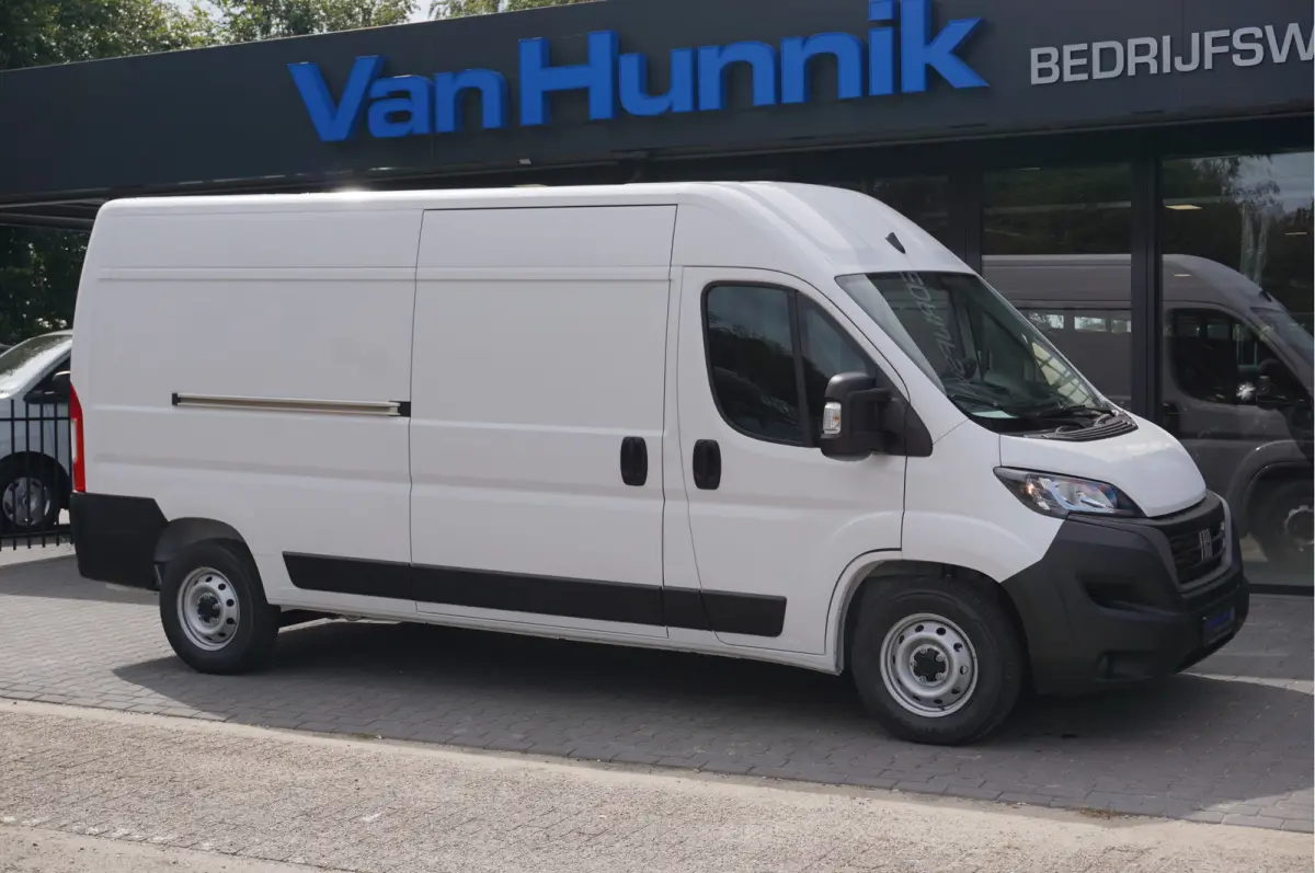 Maxi 35 180PK L3H2 Series 9 BPM VRIJ!! Climate, Apple CP, Cruise, Camera!! NR. 970