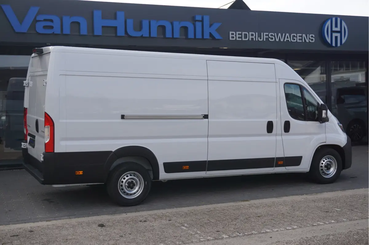 Heavy 2.2 180PK EAT8 Automaat L4H2 BPM VRIJ!! Airco, Camera, 3.0T Trekgewicht!! Nr. 584