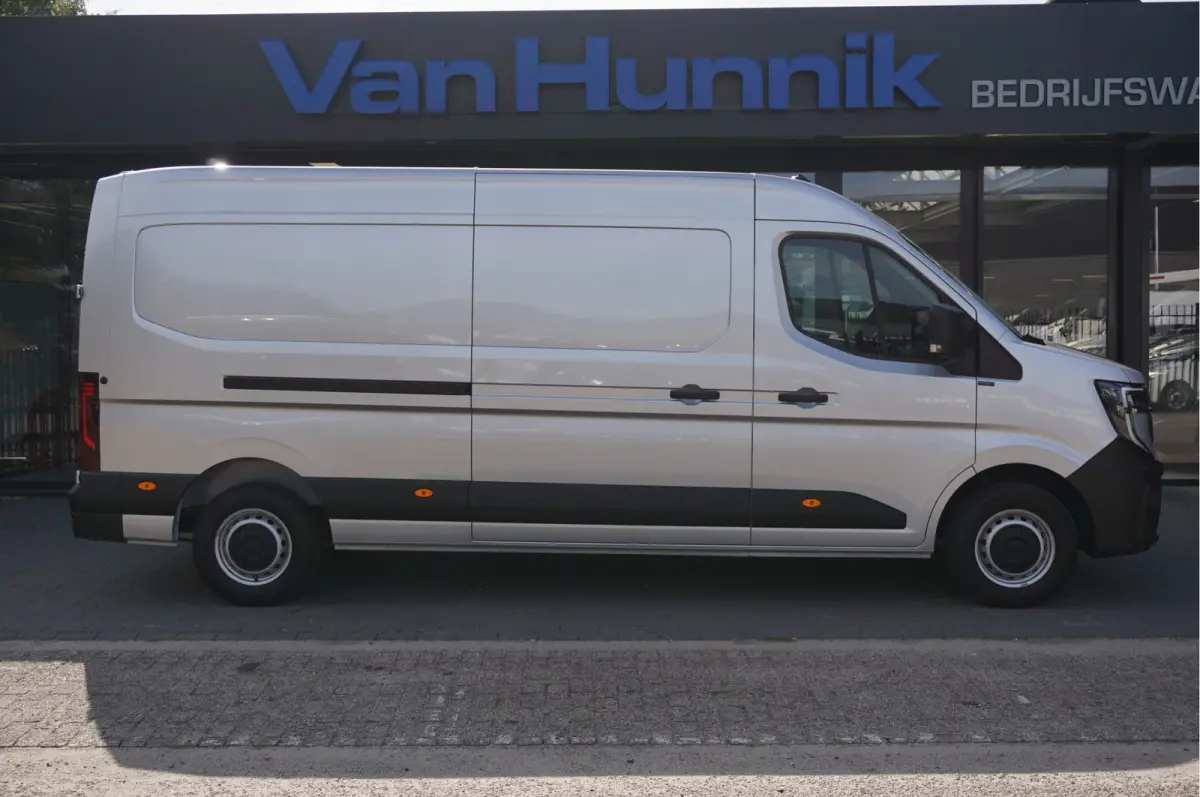 T35 170PK L3H2 BPM VRIJ!! 10" R-Link Navi, Camera, LED 2x Schuifdeur!! NR. 725