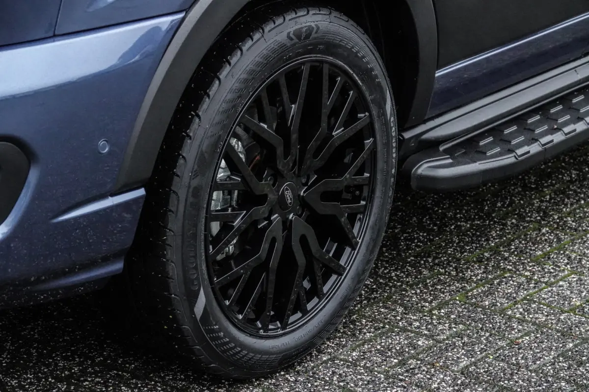 L3H2 | 2.0Tdci 165Pk A8 Aut. | 350 | Raptor Edition | 2x Schuifdeur | Nieuw Model | Chrome Blue