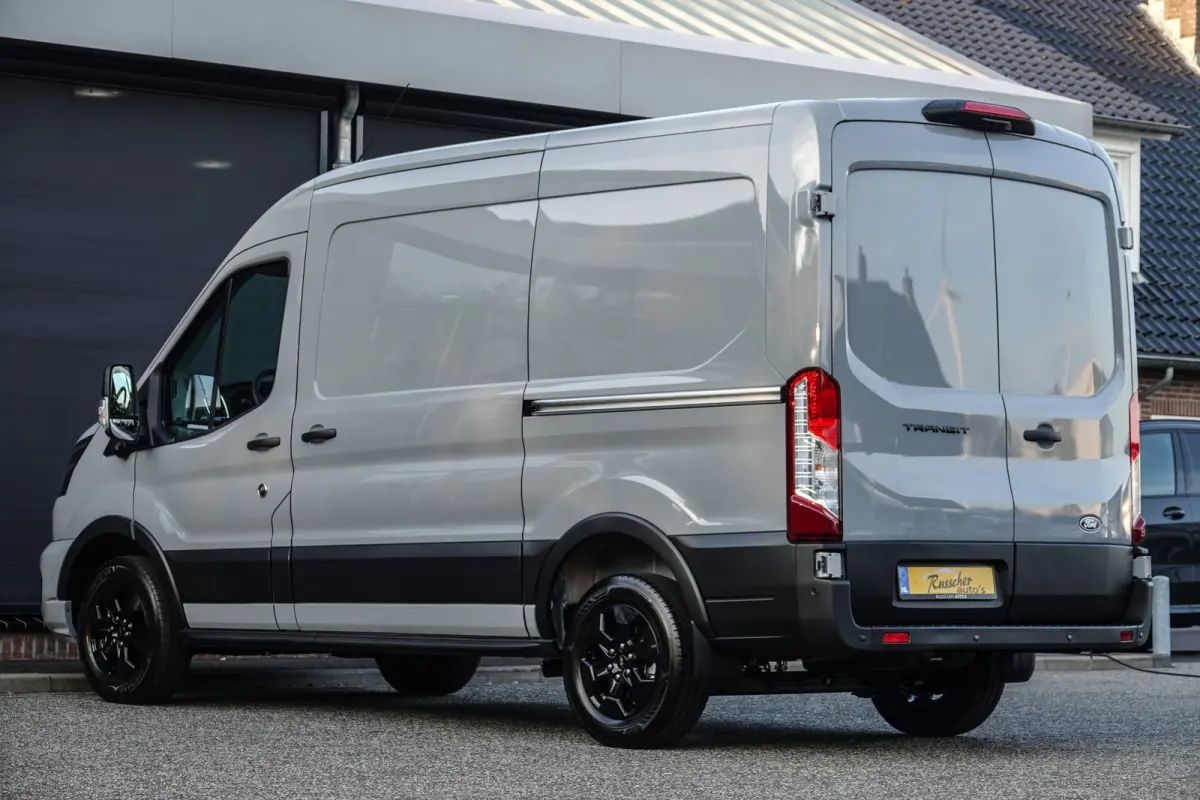 L2H2 2.0Tdci 130Pk | 310 | Raptor Edition | Virtual Cockpit | 360° camera | 2xSchuifdeur | 16'' | Grey Matter