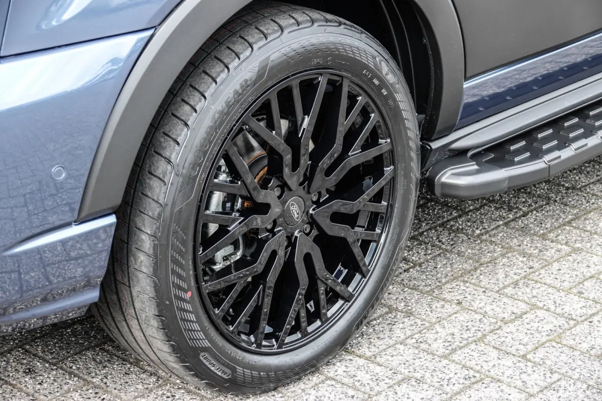 L2H2 | 165Pk A8 Aut. | Raptor Edition | 2x Schuifdeur | Nieuw Model | Chrome Blue