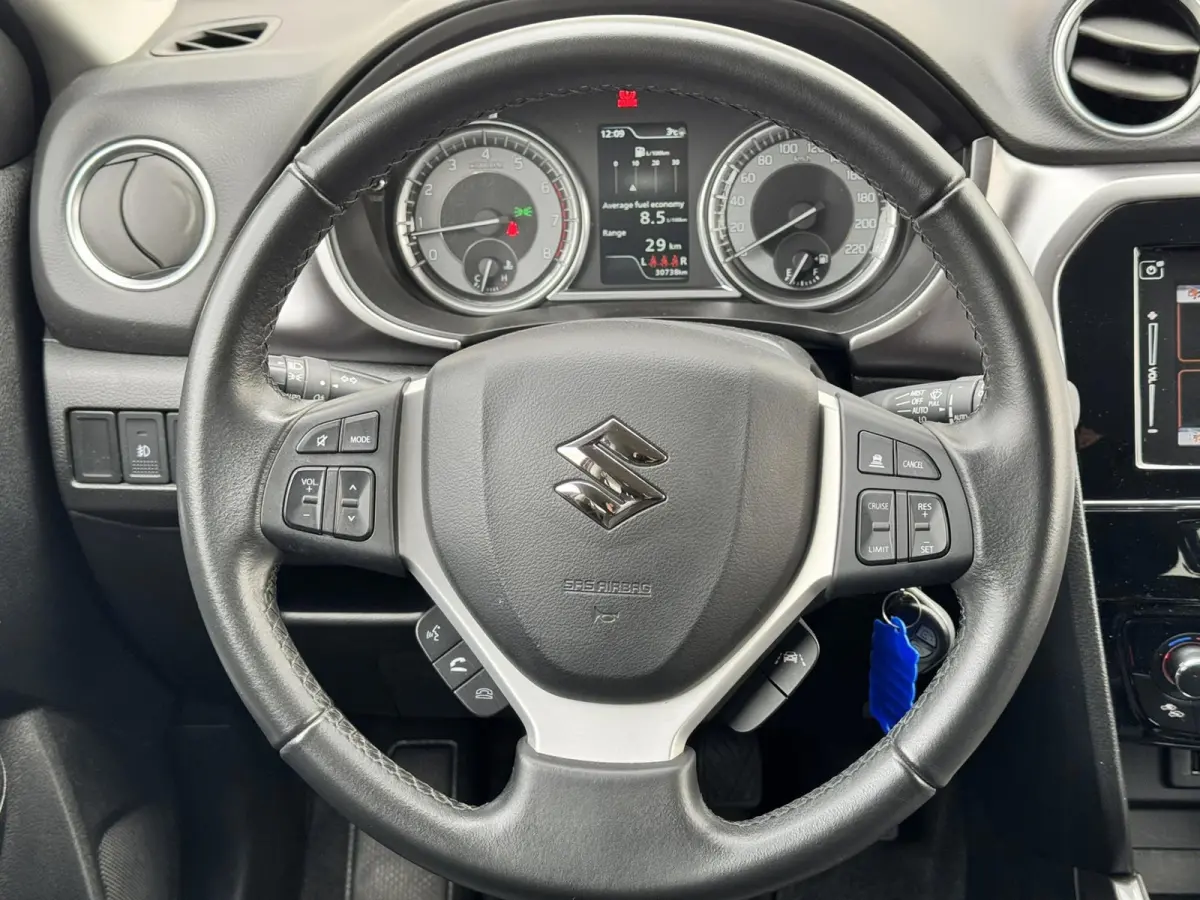 1.4 Boosterjet Select Smart Hybrid Adaptive cruise control Climate control Parkeercamera Apple / Android carplay