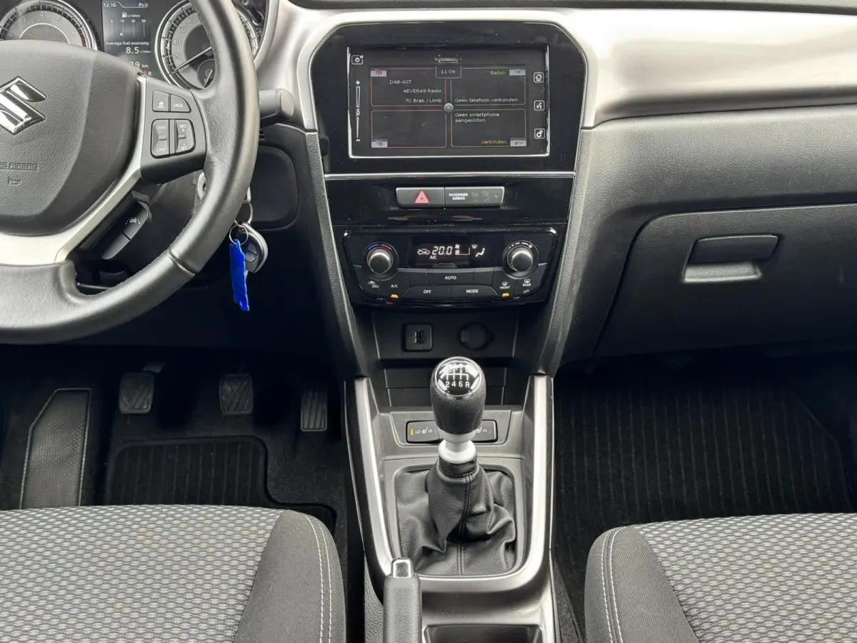 1.4 Boosterjet Select Smart Hybrid Adaptive cruise control Climate control Parkeercamera Apple / Android carplay