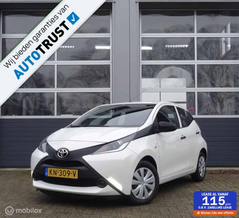 1.0 VVT-i x CRUISE CONTROL|AIRCO