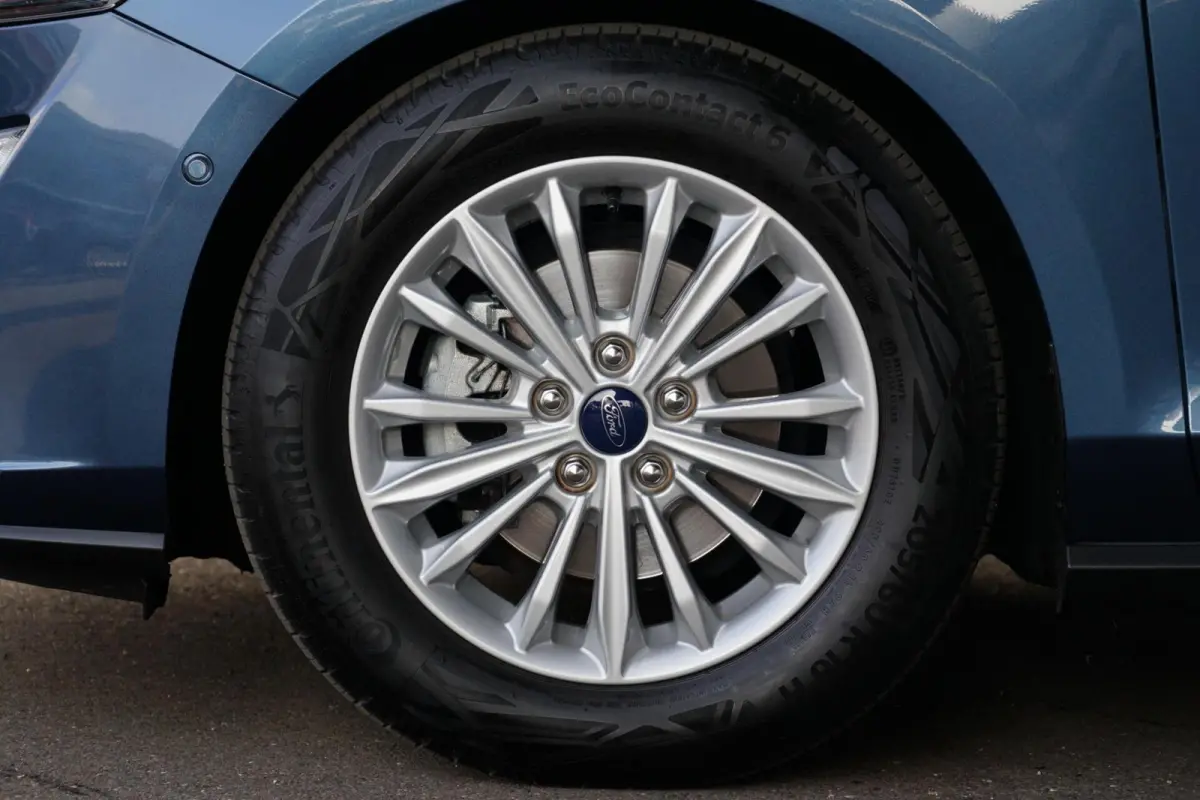 1.0 EcoBoost Titanium Business, aut. cam. keyless