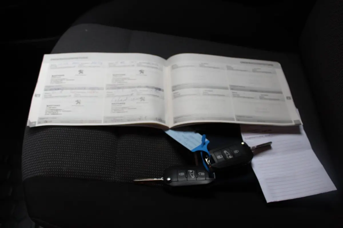 1.6 BlueHDI Premium 75PK | Airco | Achterklep | Cruise Control | Elektrische Ramen