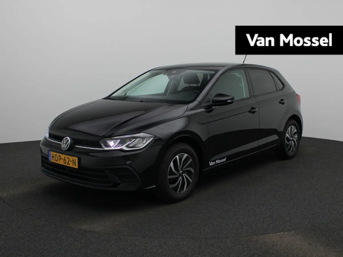 1.0 TSI Life Edition 95 PK | Navigatie | Airco | Adaptieve Cruise Control | Lane Assist | Apple Carplay | Parkeersensoren achter | Achteruitrijcamera |