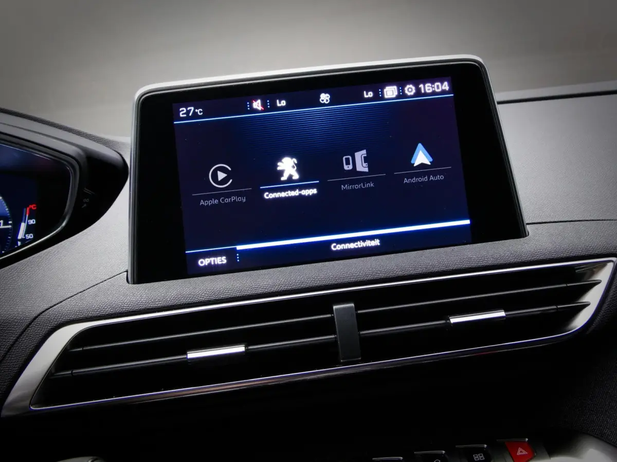 1.2 PureTech Blue Lease Premium (APPLE CARPLAY / ANDROID AUTO, ACHTERUITRIJCAMERA, NAVIGATIESYSTEEM, CLIMATE CONTROL)