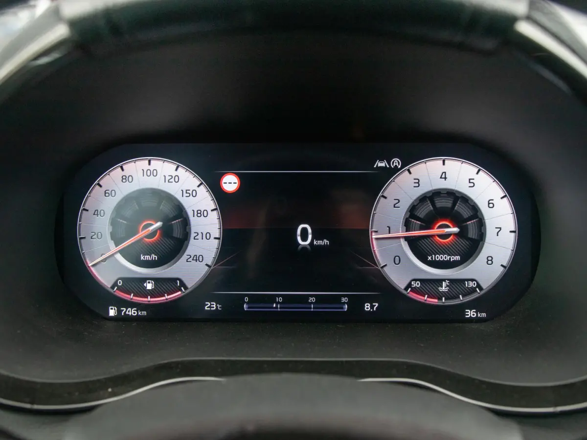 1.0 T-GDi DynamicPlusLine | Uit voorraad leverbaar | Keyless | Stoel-/stuurverwarming | Priv. glass | Navi | Carplay | Clima