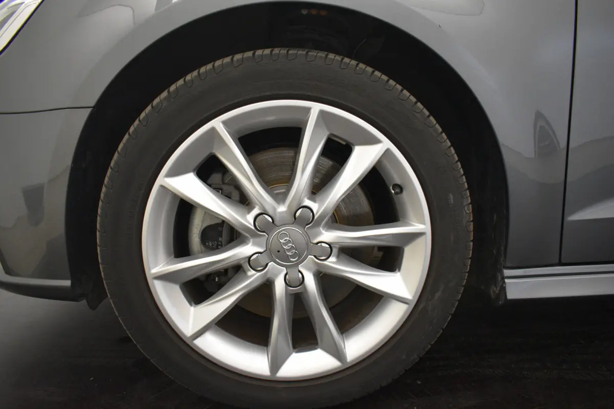 1.4 e-tron 204PK Sport Clima Sportstoel Lane assist Navi PDC