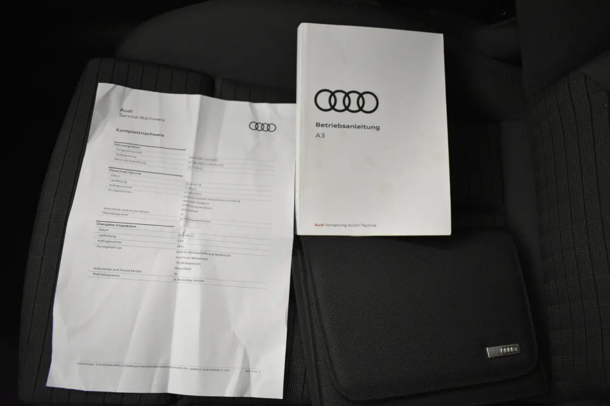 1.4 e-tron 204PK Sport Clima Sportstoel Lane assist Navi PDC