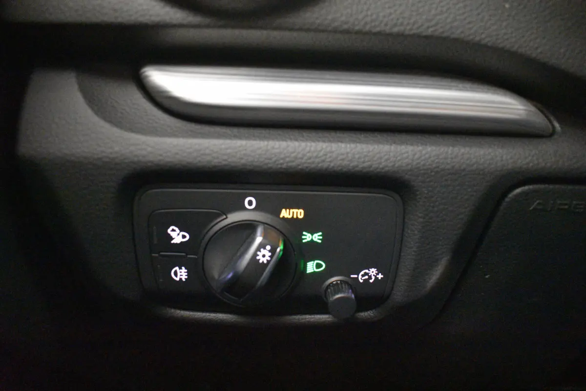 1.4 e-tron 204PK Sport Clima Sportstoel Lane assist Navi PDC
