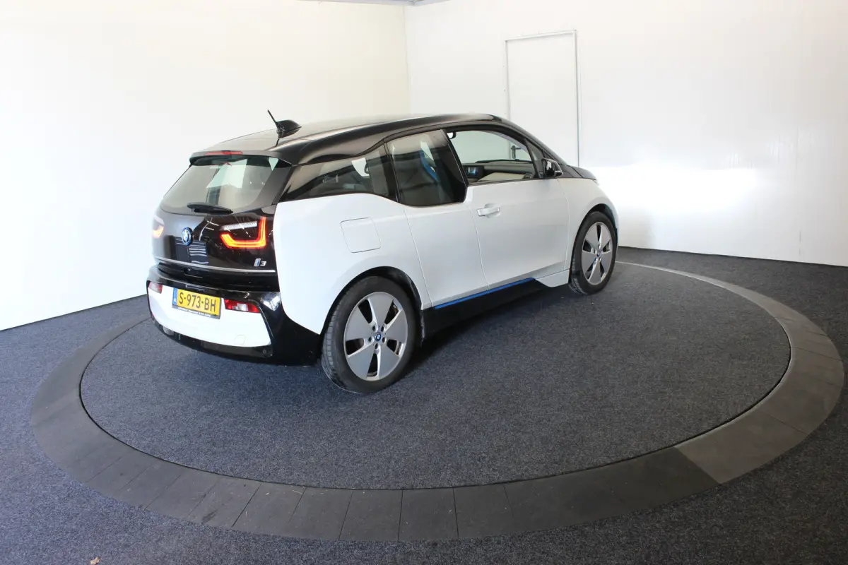 Exec. 120Ah 42Kwh SOH 94% Warmtepomp Camera Navi Stoelverw