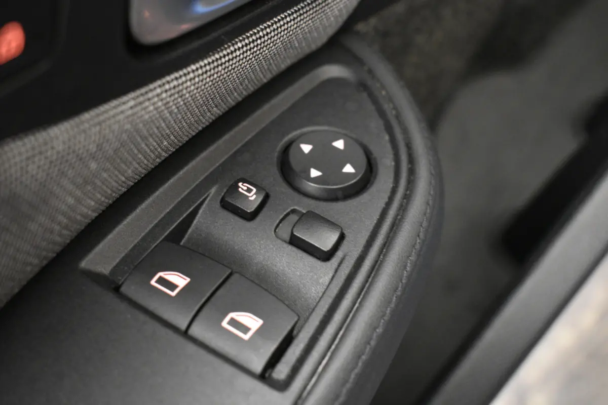 Executive 120Ah SOH 100% 42 kWh Warmtepomp CCS Snel lader Camera Stoelver. Navi