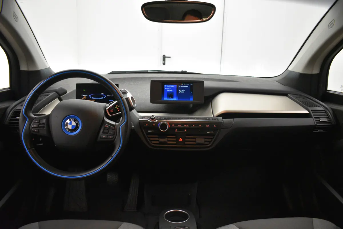 Executive 120Ah SOH 100% 42 kWh Warmtepomp CCS Snel lader Camera Stoelver. Navi