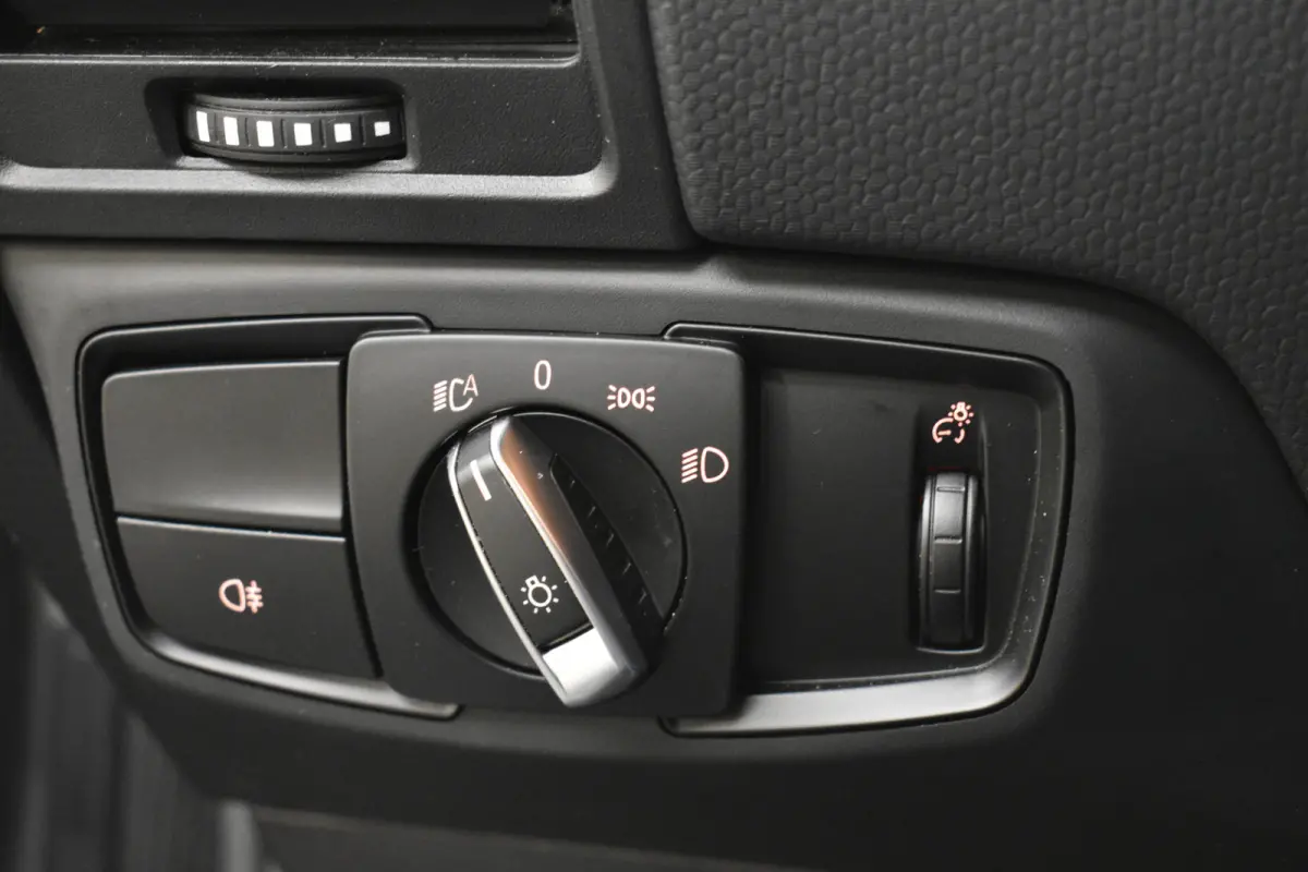 Executive 120Ah SOH 100% 42 kWh Warmtepomp CCS Snel lader Camera Stoelver. Navi