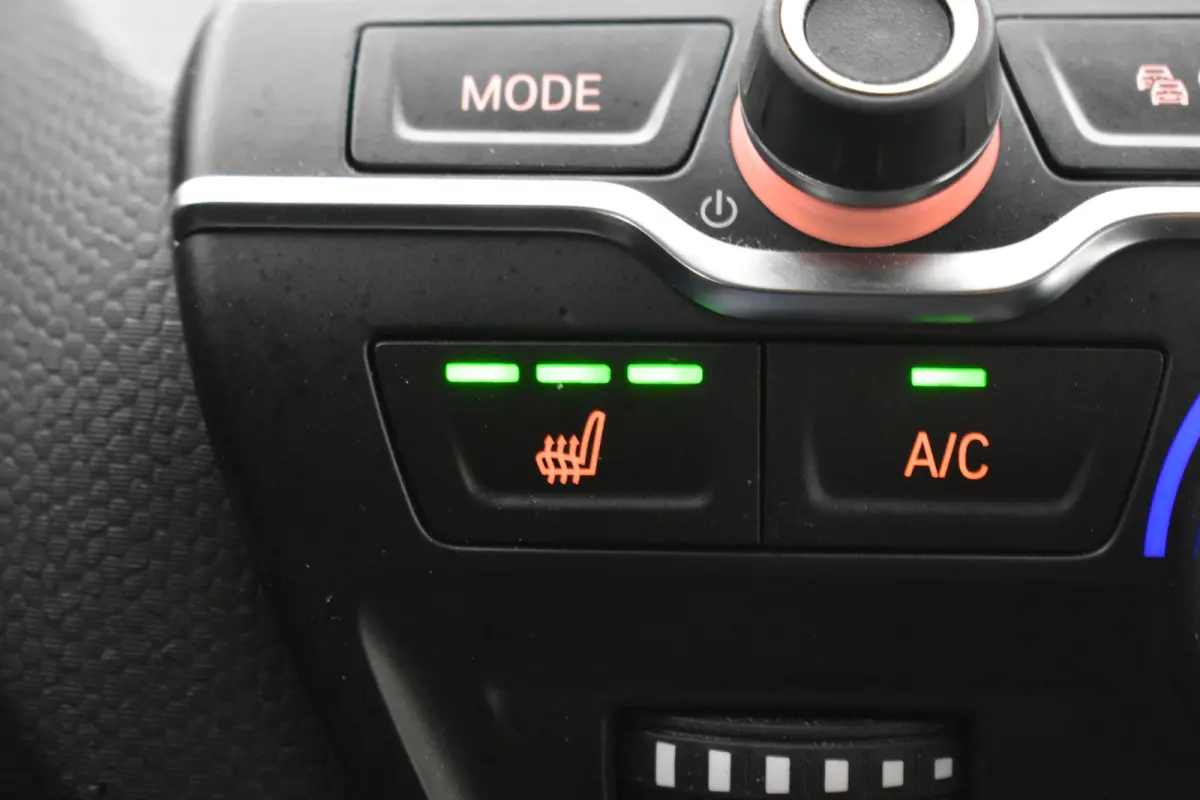 Executive 120Ah SOH 100% 42 kWh Warmtepomp CCS Snel lader Camera Stoelver. Navi