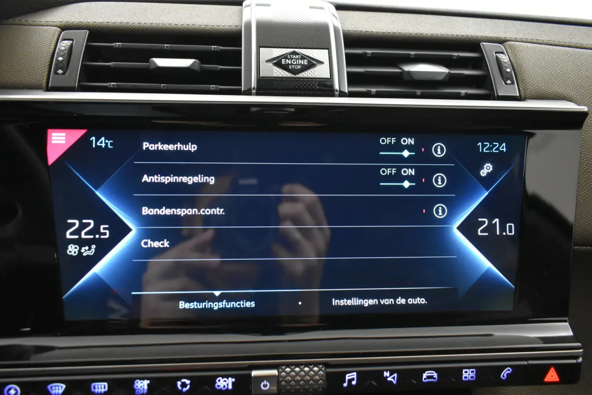 E-Tense PHEV 4x4 Bastille+