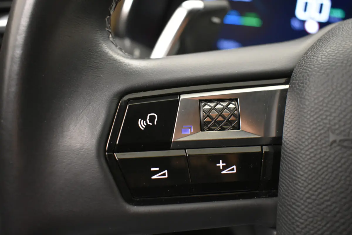 E-Tense PHEV 4x4 Bastille+